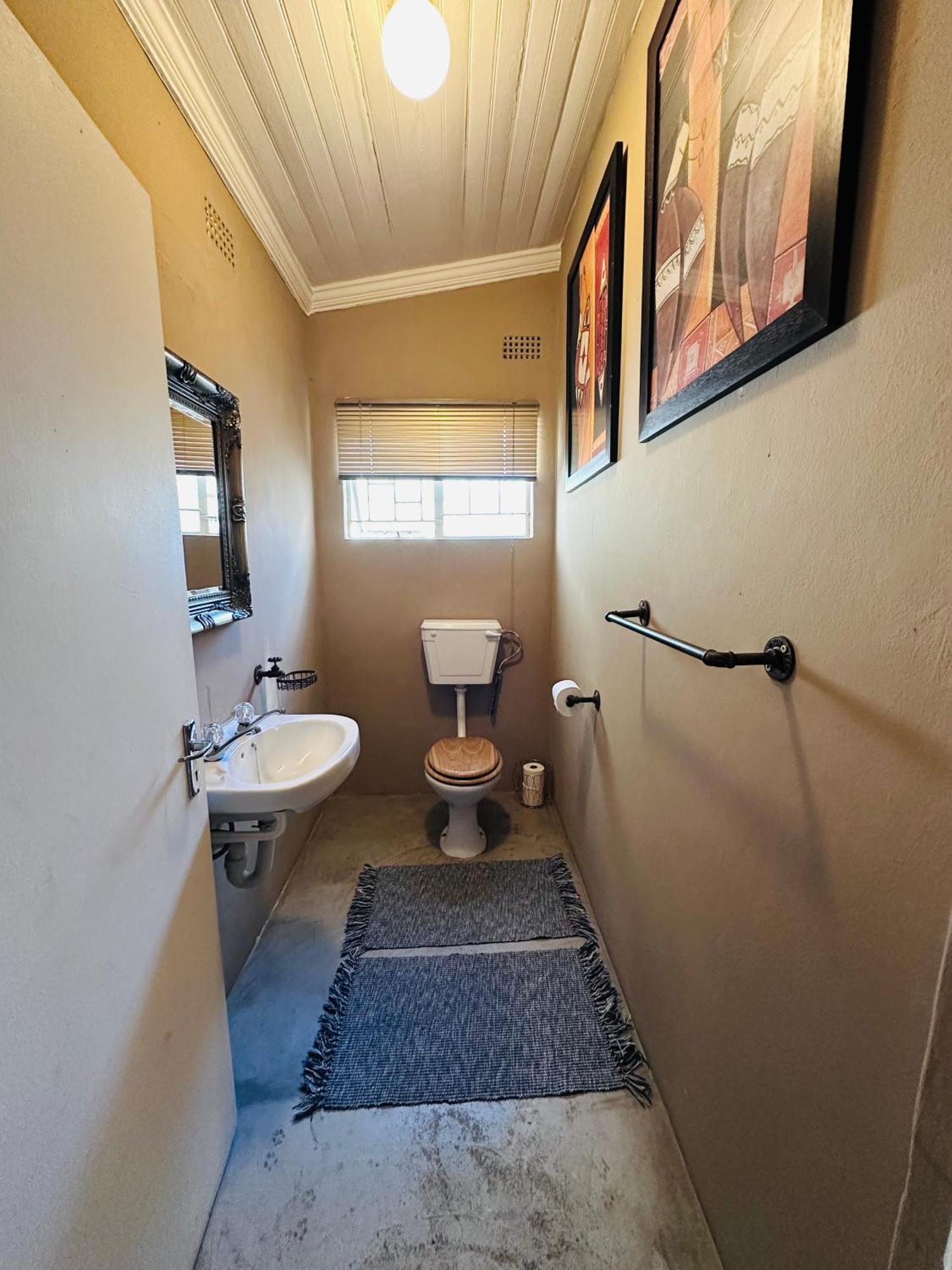 49Onmain Self Catering Holiday Home 萨比 外观 照片